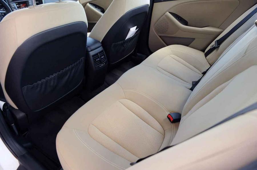  Kia Optima 2013 года  (фото 53 из 63)